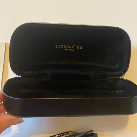 DUPLICATE LISTING FOR BUNDLE: NWOT Coach Glitter Sunglasses Cat Eye Black Silver - Picture 2 of 16